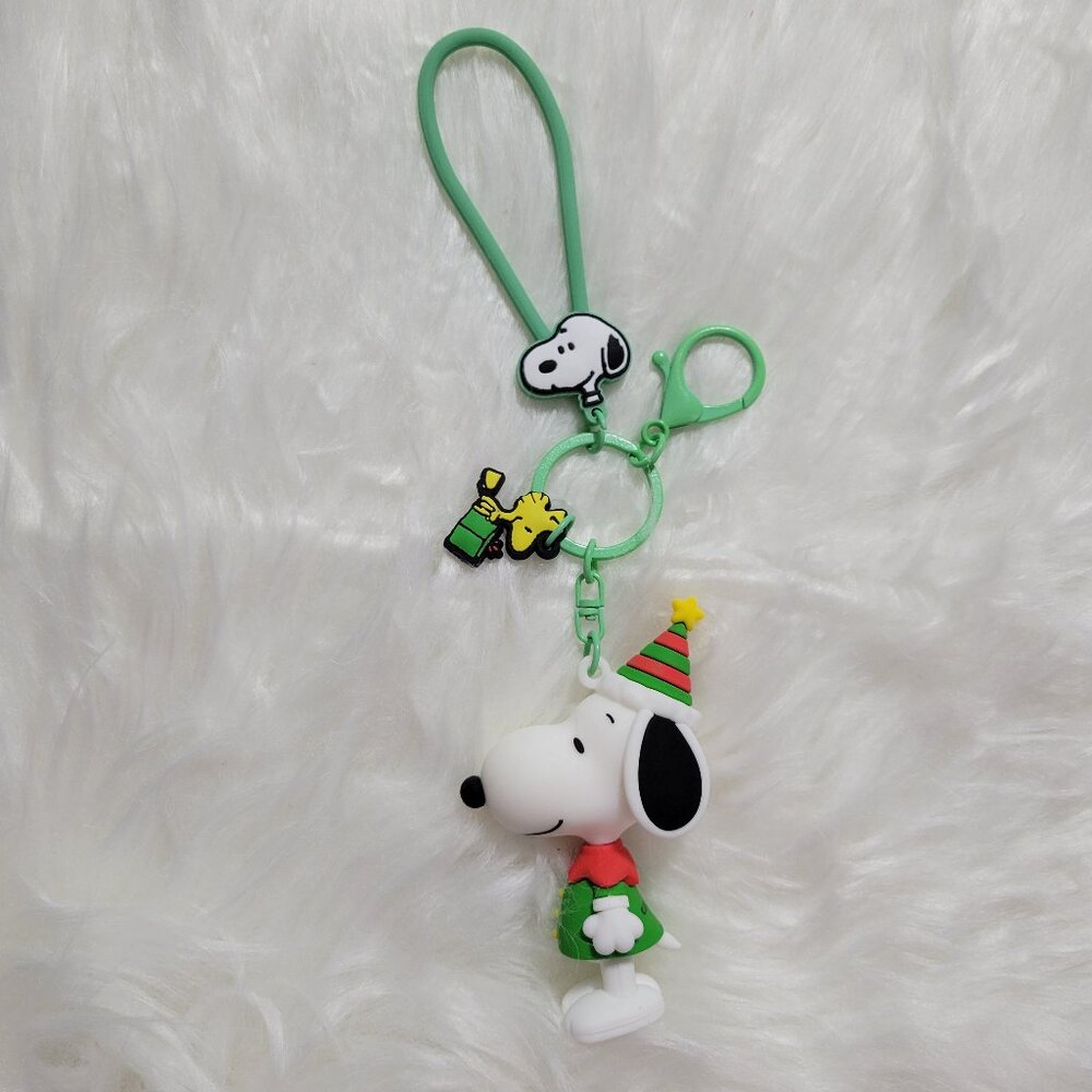 Peanuts Snoopy Holiday Elf Design Keychain